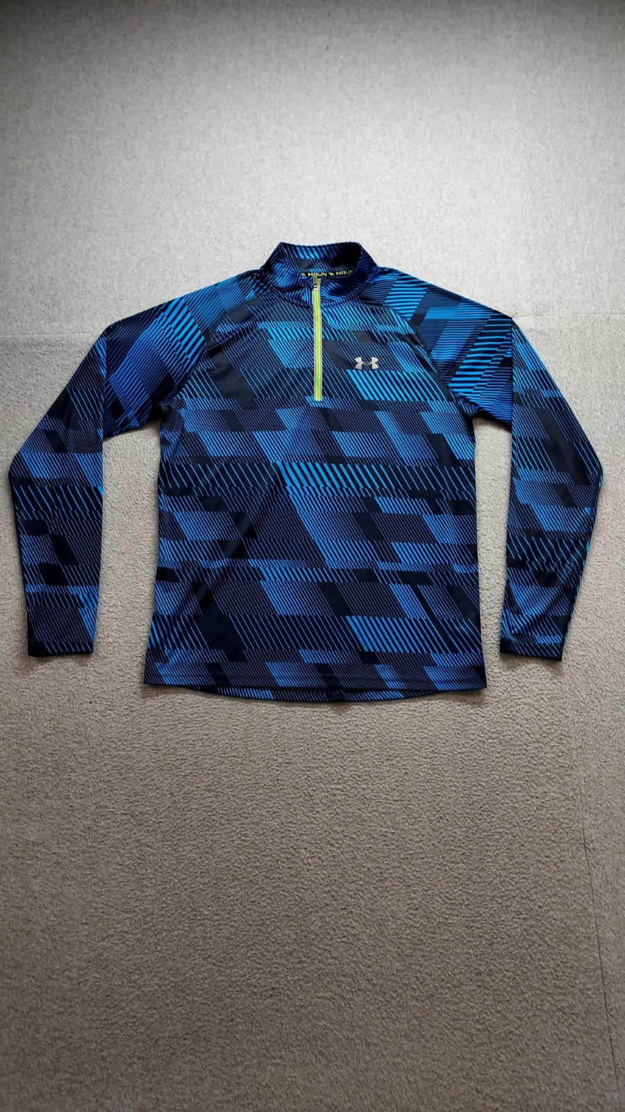 Under Armour Men Shirt L Blue Geometric Print 1/4 Zipper Mock Neck Logo Active gallery