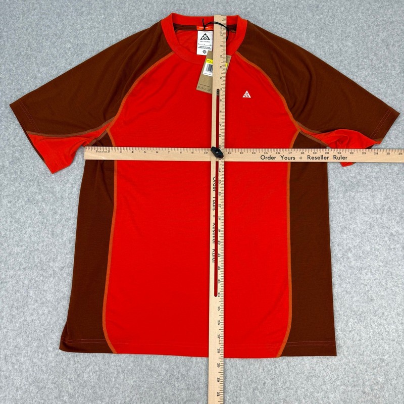 Nike ACG 'Goat Rocks' UV Protection Men's Small T-Shirt Orange HJ2881-633 gallery