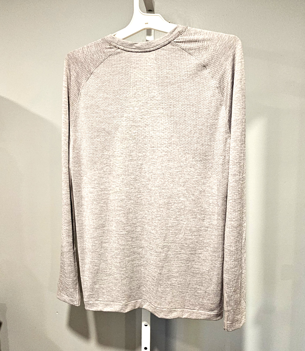 NWT All In Motion Mens S Heathered Gray Athletic Shirt Moisture Wicking gallery