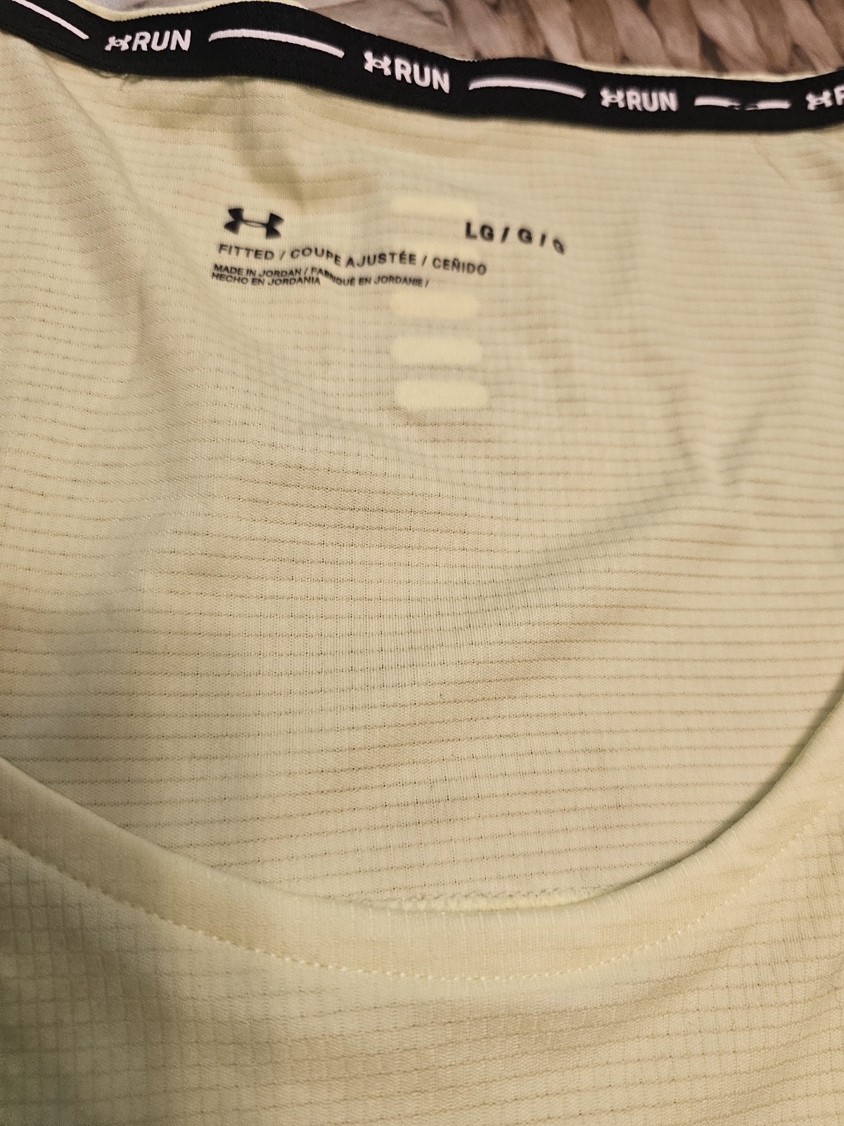 Under Armour Fitted CoolSwitch Run Singlet/Tank, Men’s Large- NWT gallery