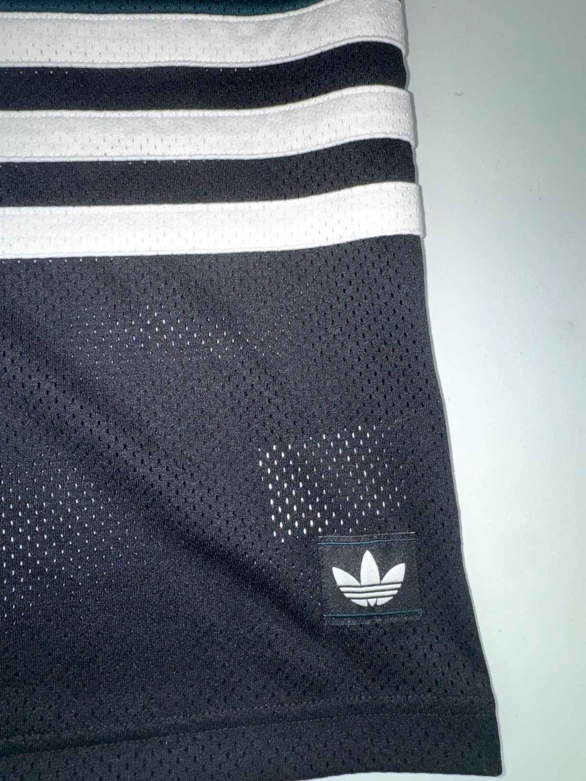 Adidas Originals Hockey Jersey Men's Large Aurora Ivy Mesh Loose Fit JV8467 gallery