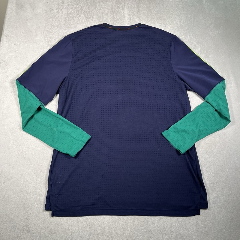 Nike Breathe Wild Run Men’s Running Long Sleeve Shirt Size L Dri-Fit BV5590 gallery