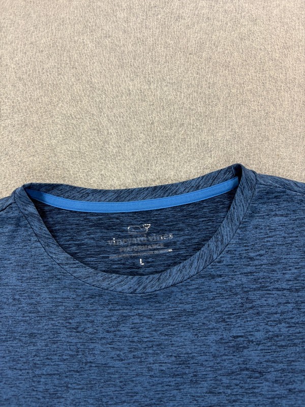 Vineyard Vines Performance Long Sleeve Crew Shirt (Men's Large) Blue gallery