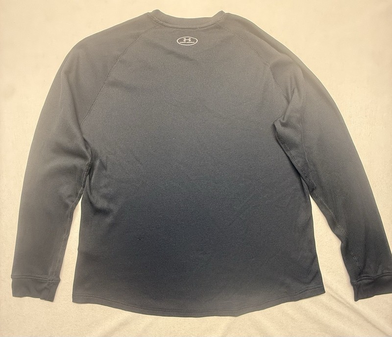 Under Armour Men’s Loose Fit Black Thermal Waffle Weave Size XL gallery