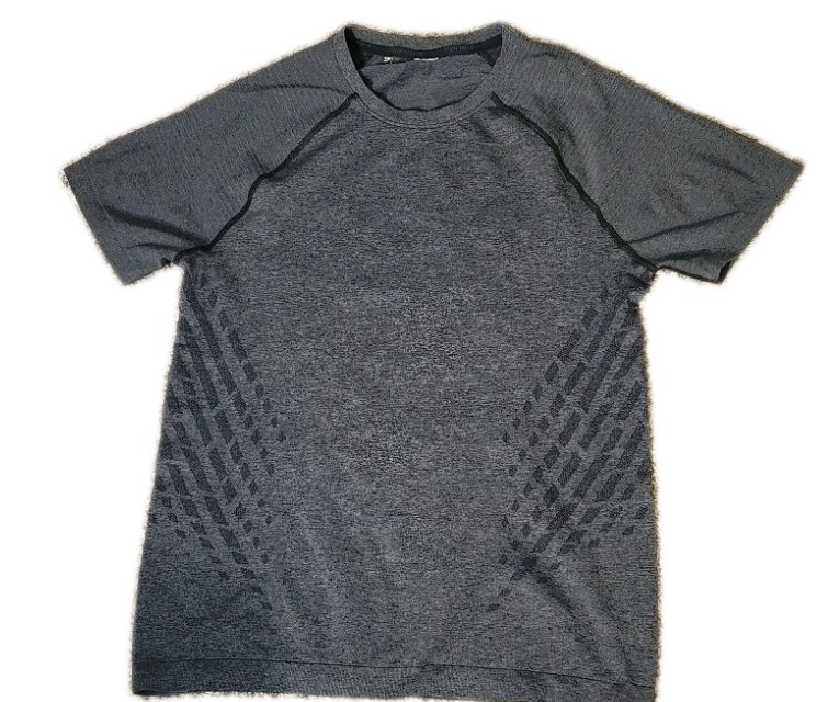 Gymshark Apex Onyx Men's Short Sleeve Compression Seamless T Shirt Size S gallery