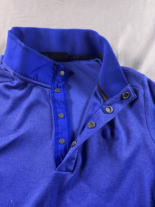 Under Armour Men’s Medium Blue Button Quarter Zip Loose Cold Gear Long Sleeve gallery