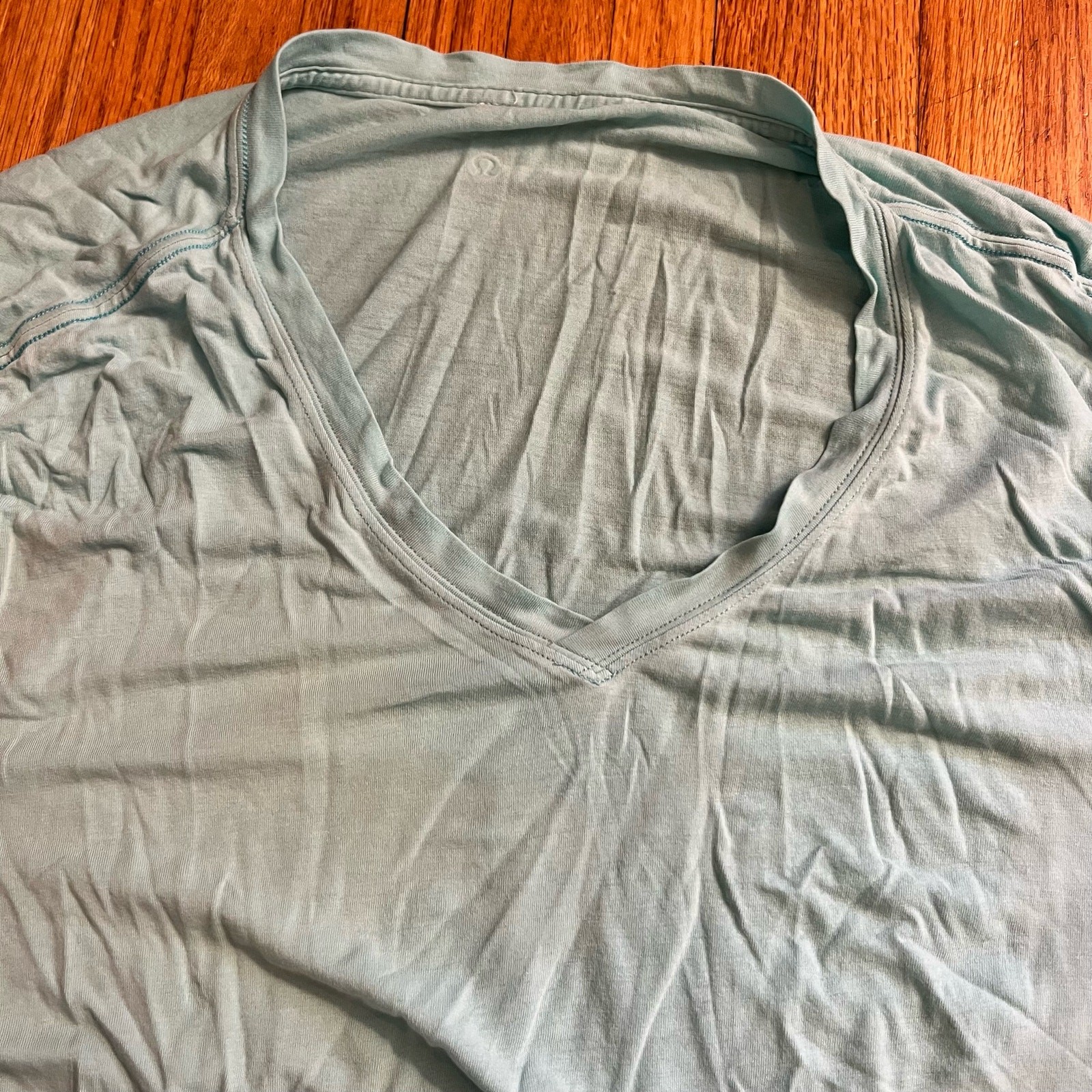 Lululemon Shirt Mens XL ? light green v Neck Tshirt Soft Lightweight gallery