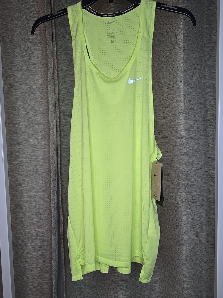 Nike Fast Dri-FIT Lemon Twist Men's Singlet Tank Tanktop Sz Medium (FN4229-736)