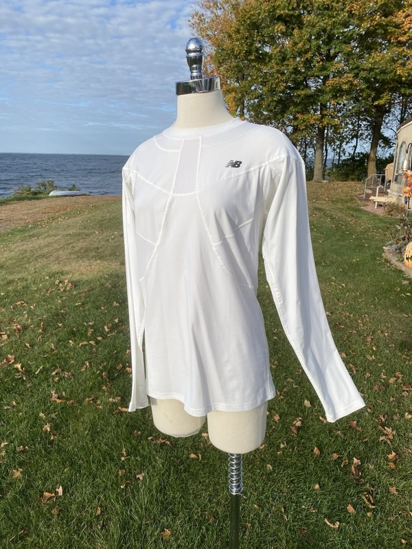 Lot Of TWO New Balance White Compression Men’s Size 2XL Shirts Tops gallery