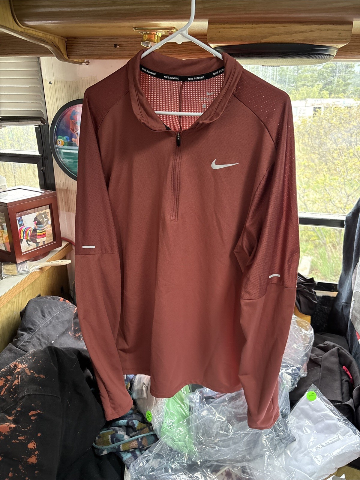 Nike Element 2.0 1/4 Zip Reflective Running Top Size XL Adobe AH8973-655 gallery