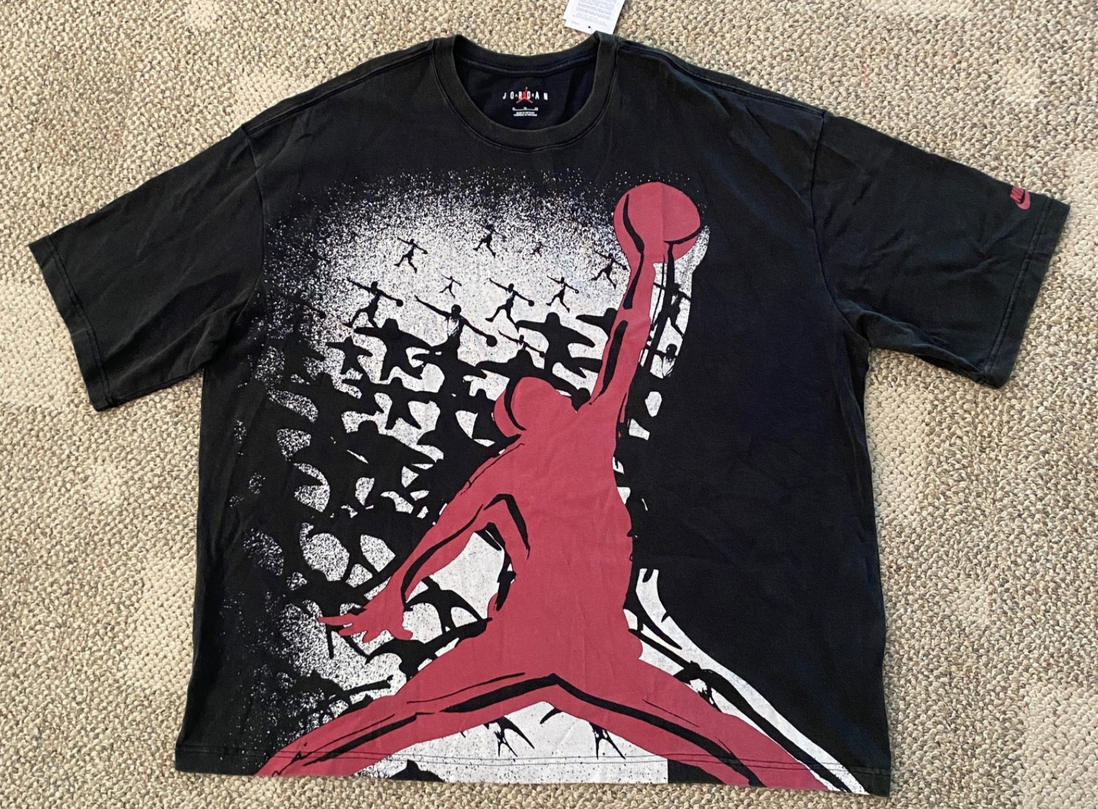 Nike Air Jordan Shirt T-Shirt Oversized Reissue Short Sleeve HQ8982-010 Men's L gallery