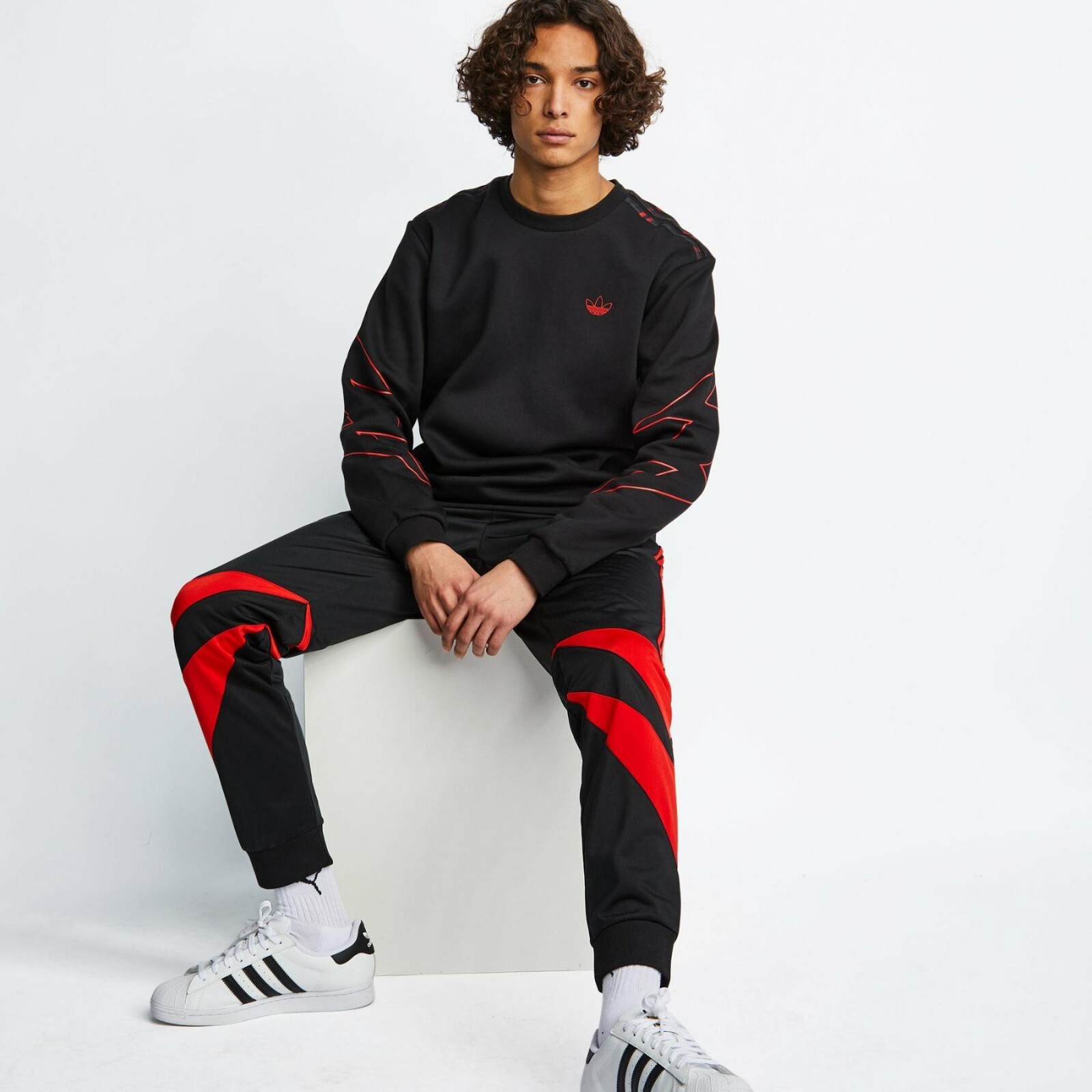 NEW ADIDAS CHILE TREF SUPERSTAR FLEECE TOP CREW SWEATER PULLOVER JUMPER MEN BLK gallery