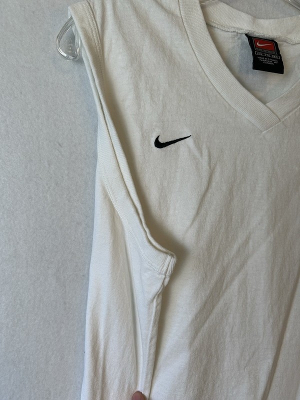 White Mens Nike Cut off Tank Top Size 2XL #1339 gallery