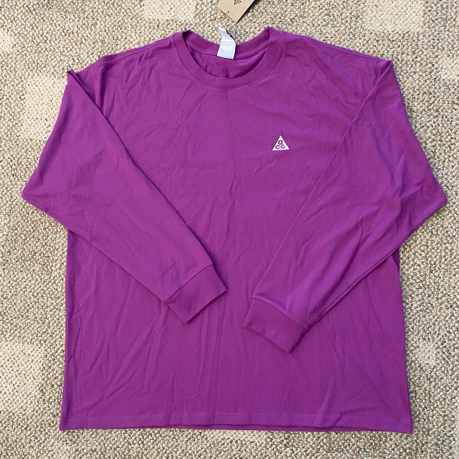 Nike ACG T-Shirt Top Shirt Long Sleeve FQ3738-506 Bold Berry Mens XL gallery