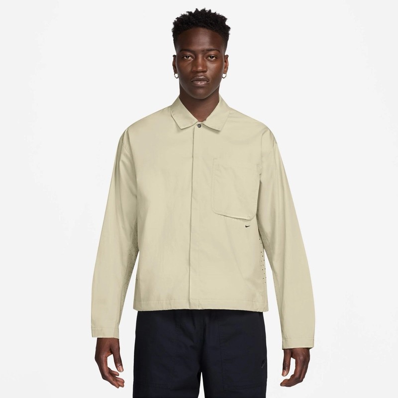 HJ2936-234 Size Large Nike Sportswear Tech Men's Button-Down Top Loose Fit gallery