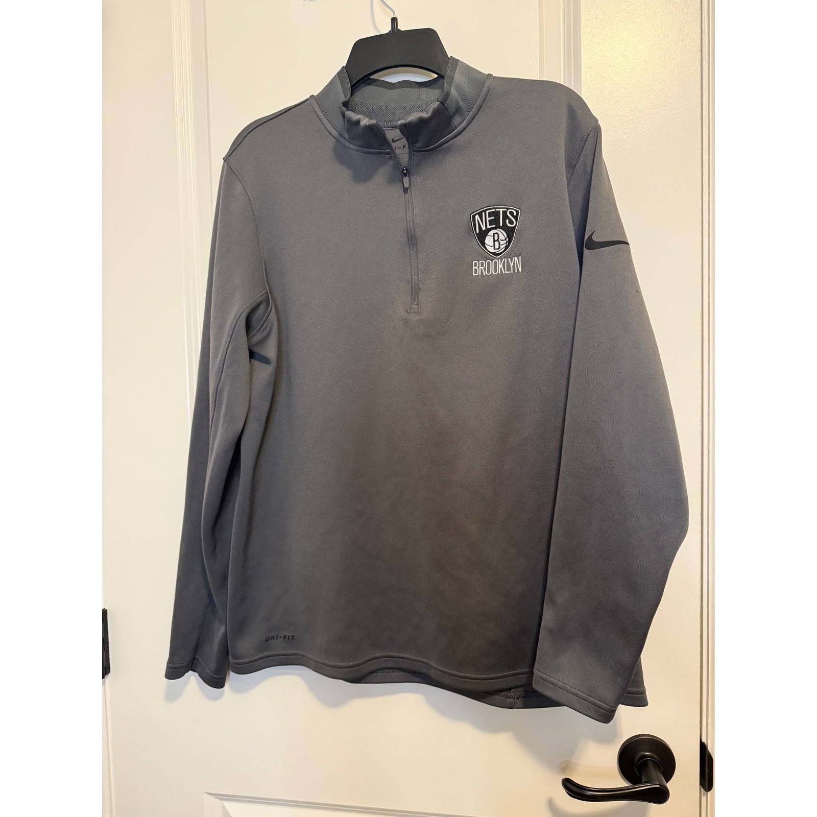 Nike Brooklyn Nets Quarter Zip Mens Large Gray Excellent Dri-FIT NBA Basketball gallery