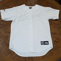 Atlanta Braves Vintage Majestic Men’s MLB Baseball Jersey Size M, White & Silver
