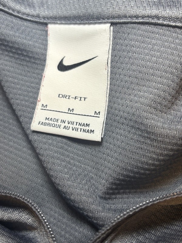 Nike Pullover Mens Medium Dri-FIT Half Zip Athletic Training Sweater Sweatshirt gallery