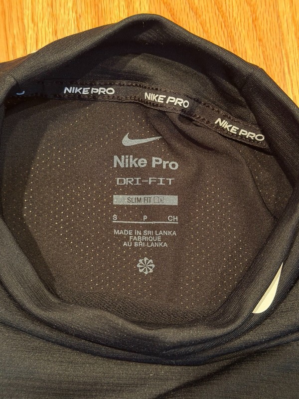 Nike Pro Dri-FIT Men's Black Turtleneck Long Sleeve Slim Fit Top Size S gallery