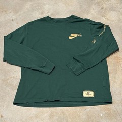 Nike Retro Style Essential Long Sleeve Tee Men’s Large