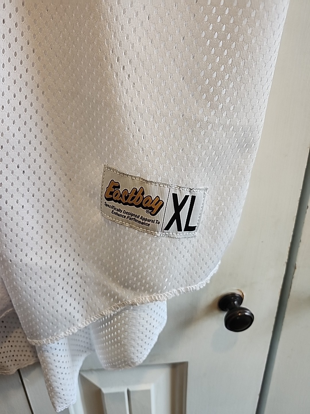 Mens Eastbay White Mesh Button Up Sleeveless Jersey Size XLarge gallery