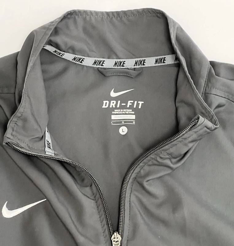 Nike Dri-FIT Men’s Large Full Zip Windbreaker Jacket Gray White Running Athletic gallery