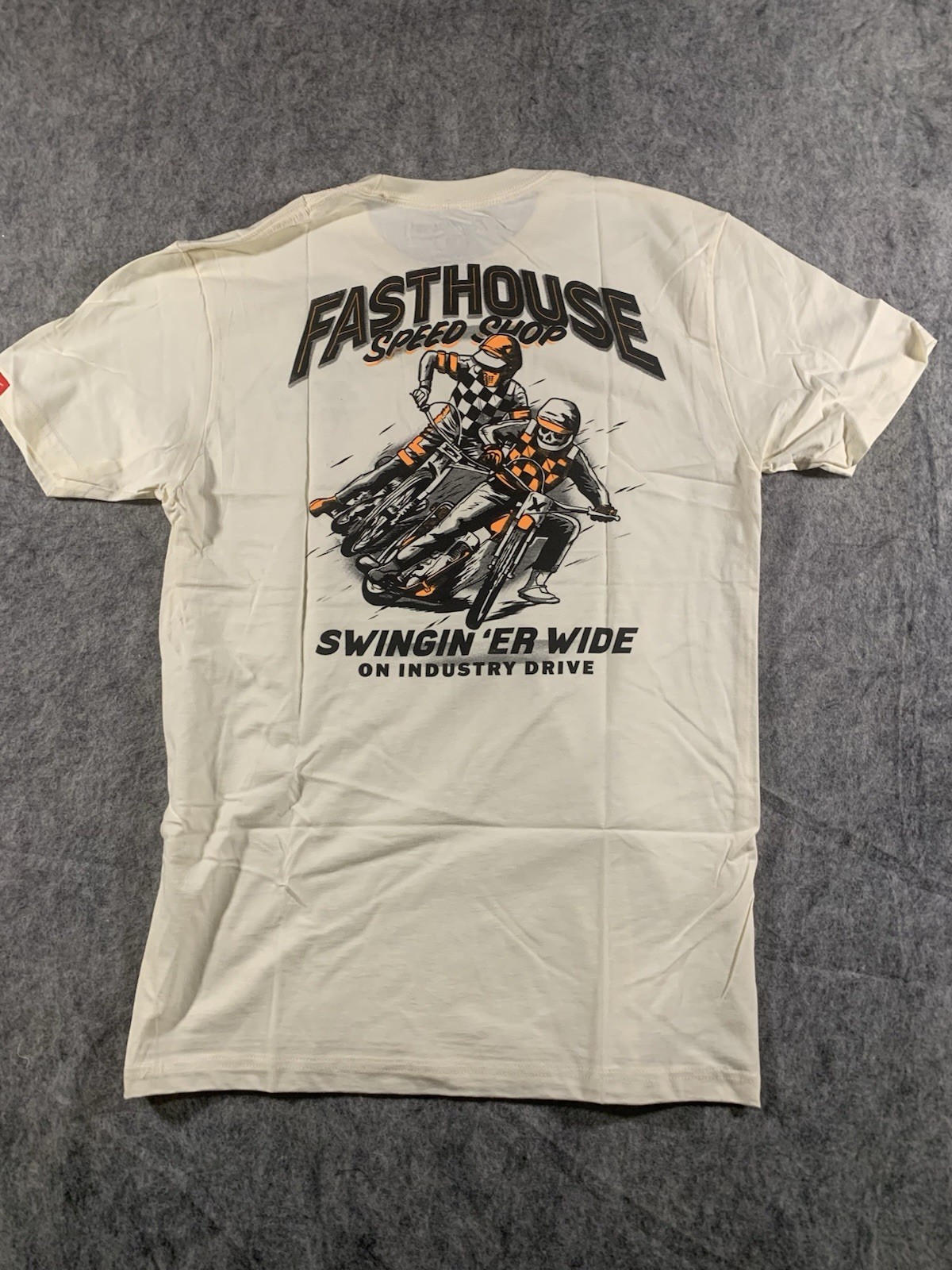 NWT Fasthouse Tracker Size M Cream t-shirt “Swingin Wide On Industry Drive gallery