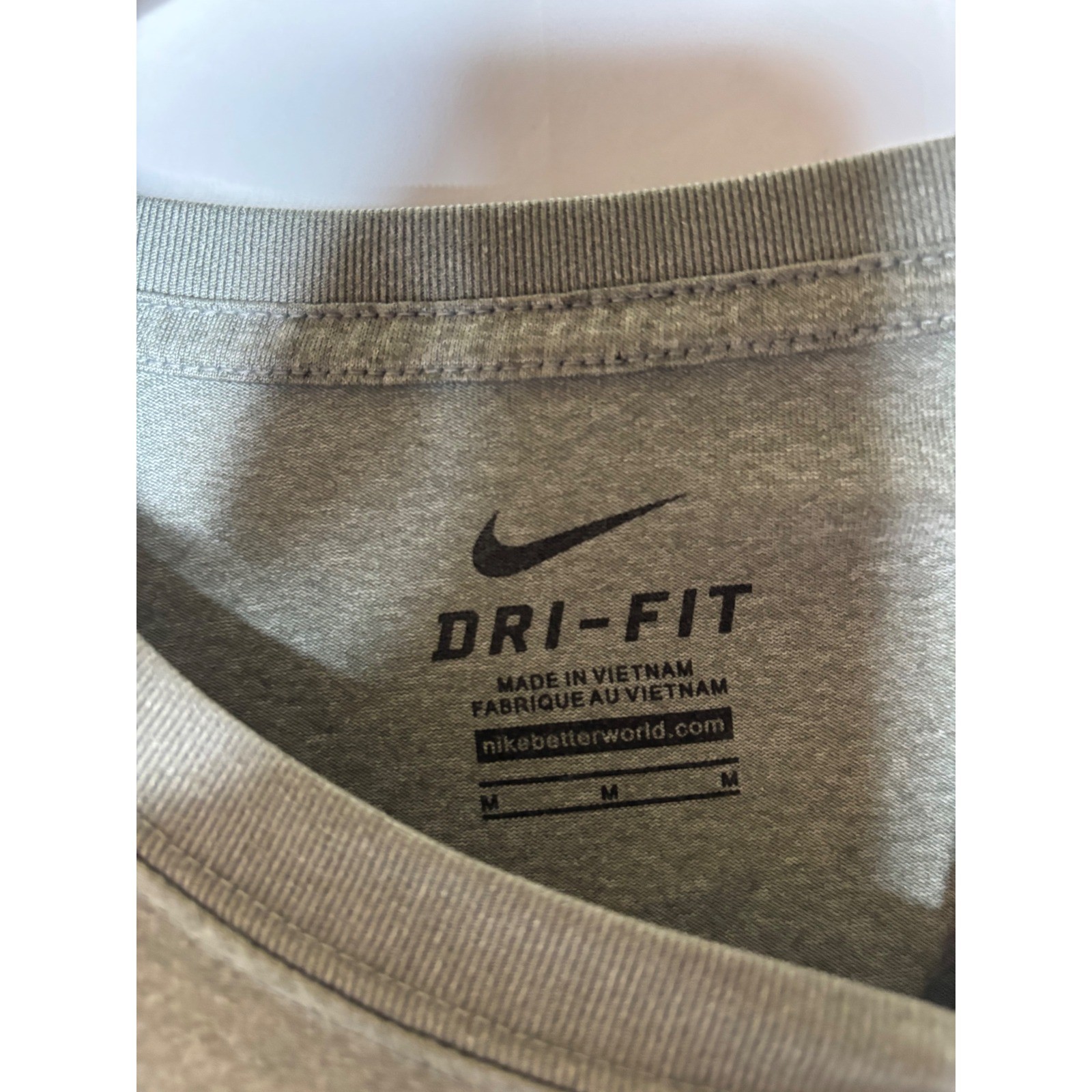 Nike Michigan State Spartans Gray Dri-FIT Graphic T-Shirt Mens Medium MSU NCAA gallery