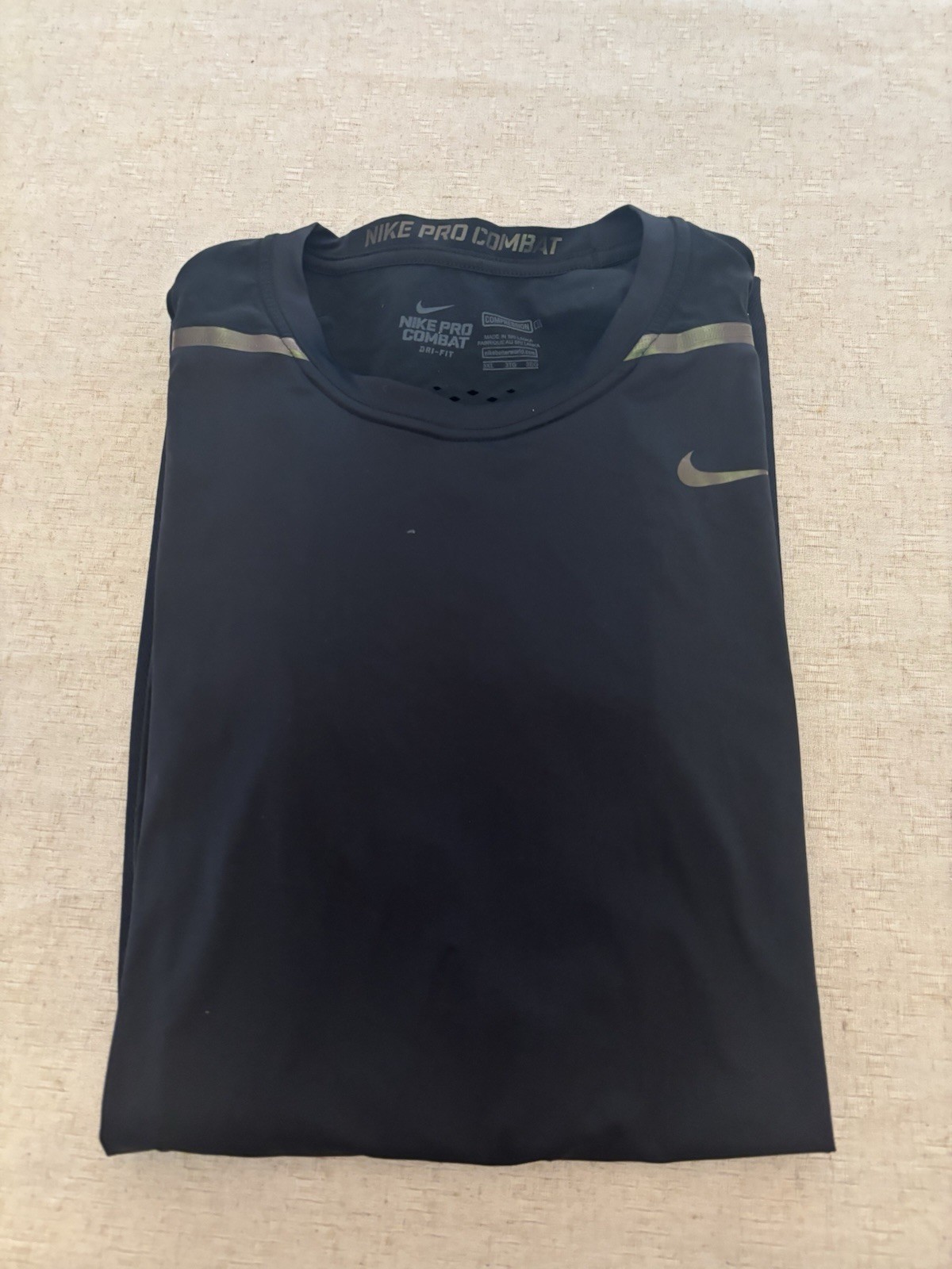 Nike Pro Combat Men's Long Sleeve Dri-Fit gallery
