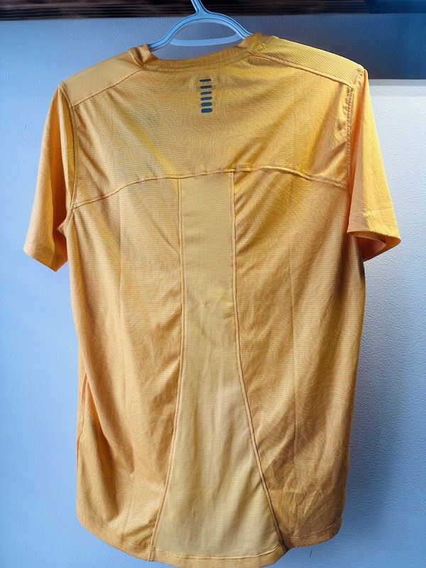 NWT UNDER ARMOUR Men's UA CoolSwitch Run Short Sleeve top Small Orange gallery