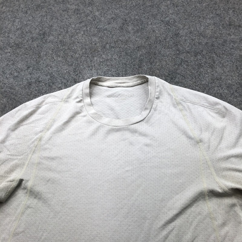 Outdoor Voices Shirt Mens Small Gray Lightweight Athletic Performance Tee S gallery