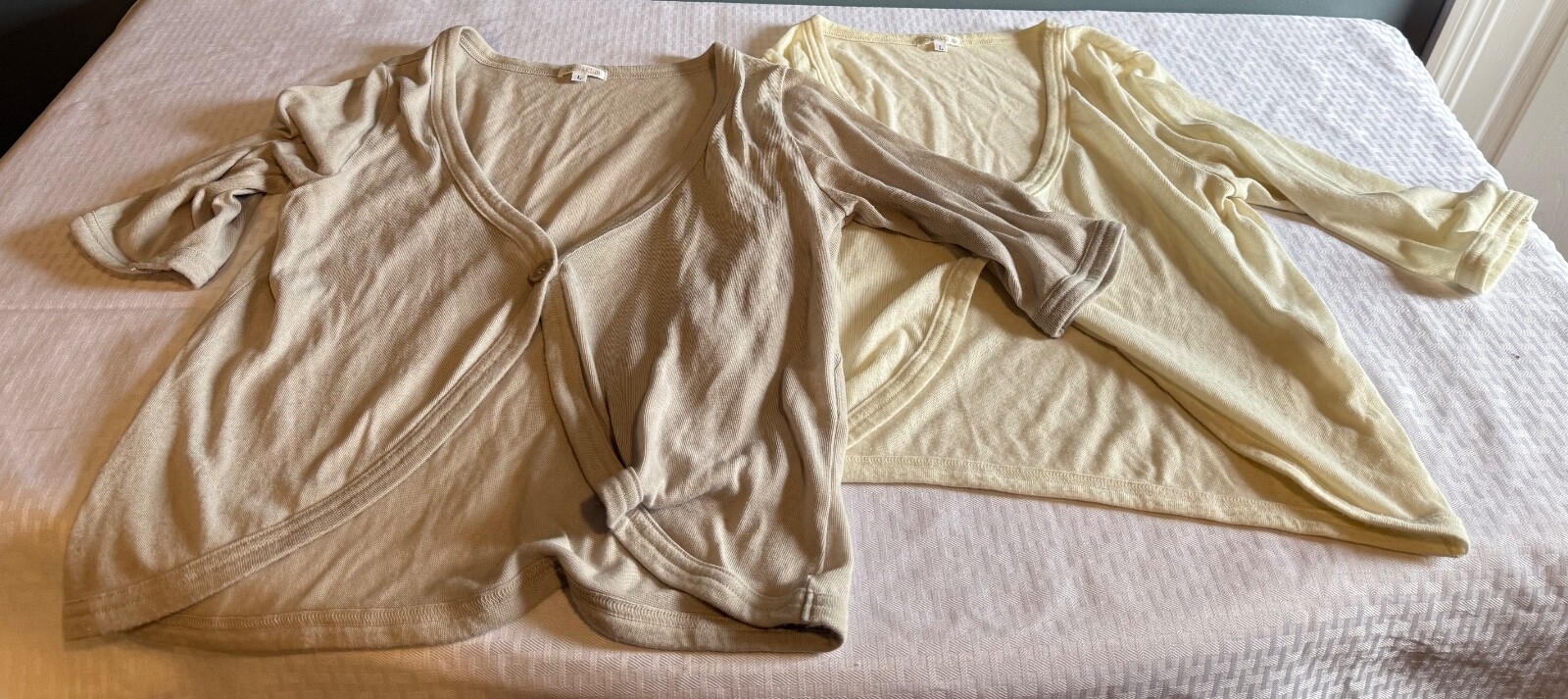 Summer Cardigan half sleeves ivory and light grey (2 ) size L gallery