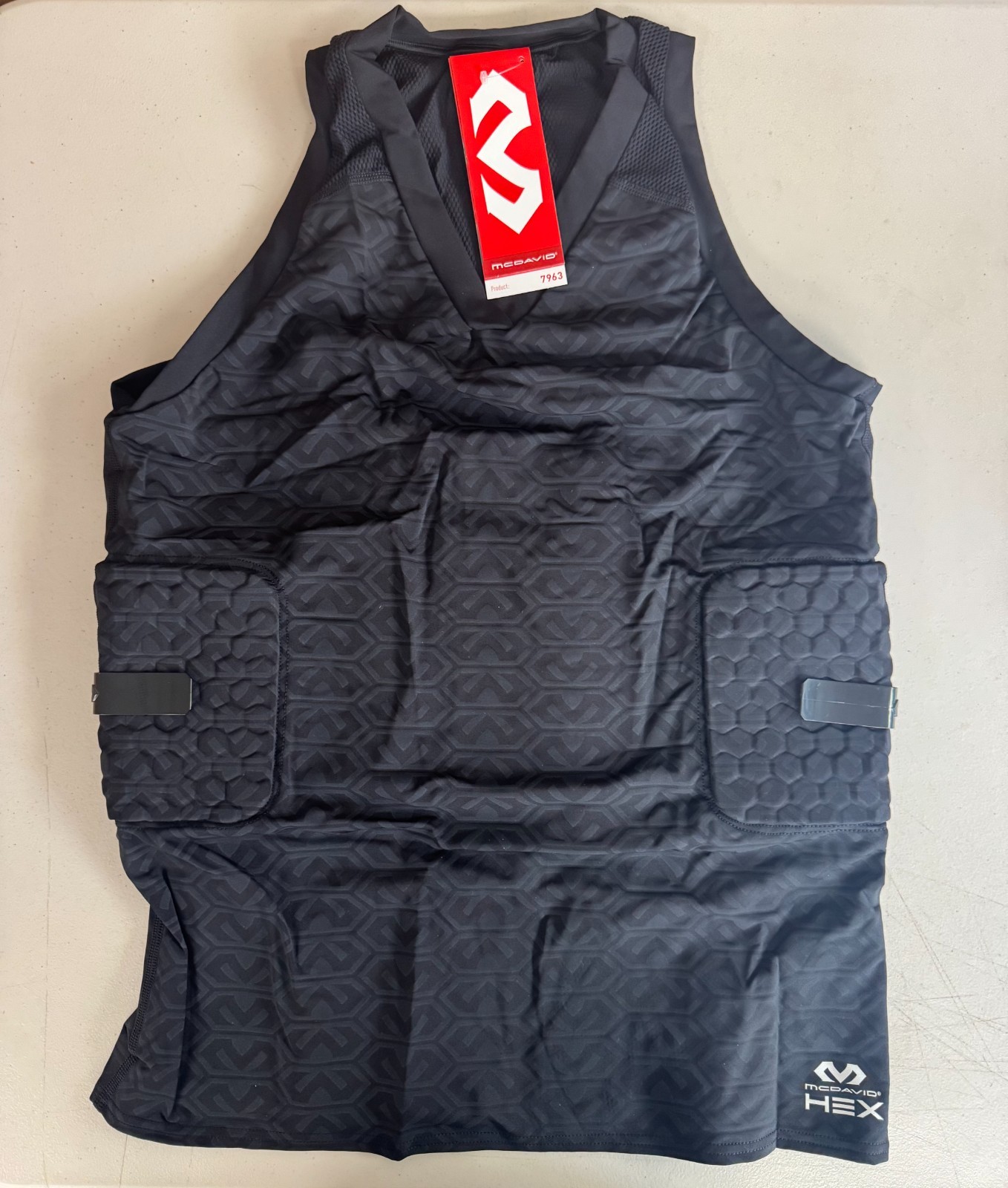 McDavid 7963 Mens Hex Tank Shirt / 3-Pad (Black / Size 2XL) gallery