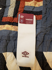 Umbro Burnley Football Club Men’s Large US (11-14) Football Home Socks NEW!