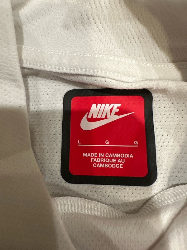 Nike Tech Dri-FIT Base Layer Shirt Mens Large White Slim Fit IB1522-100 NWT gallery