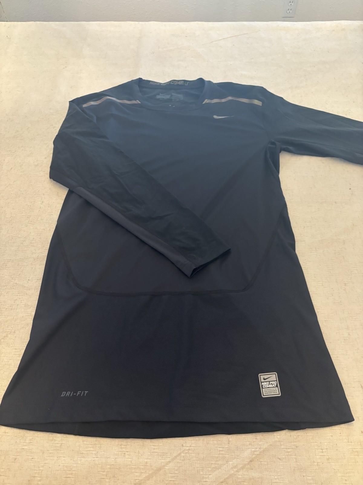 Nike Pro Combat Men's Long Sleeve Dri-Fit gallery