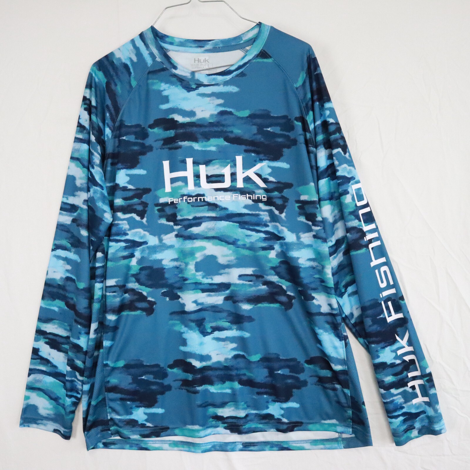 Huk Shirt Mens Large Performance Fishing Outdoor Beach Blue Camo Long Sleeve gallery
