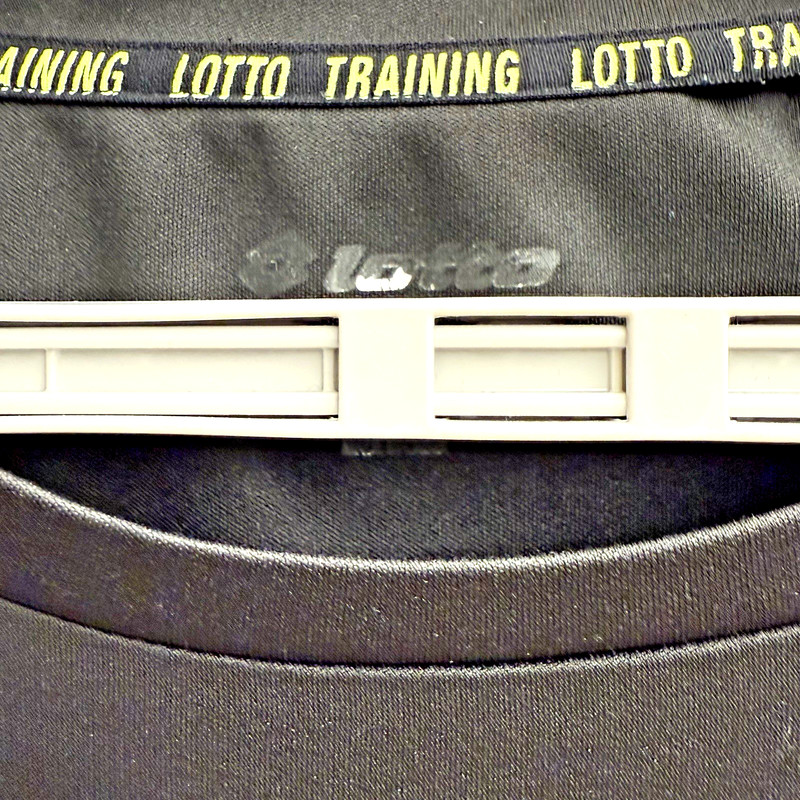 Lotto Training Performance T-Shirt Black Yellow Athletic Sport Tee- Pre-Owned gallery