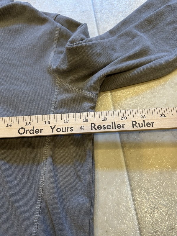 Avalanche Quarter Zip Top Stand Up Pullover Gray Mens Small gallery