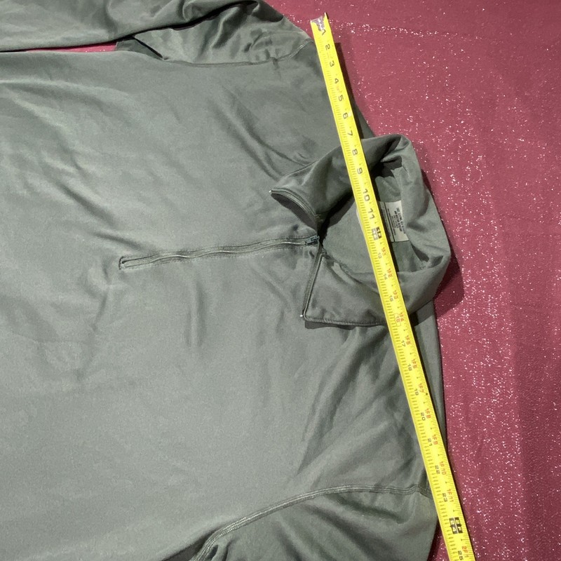 US Military Heat Retentive Sleeping Shirt NSN 8415-00-890-2103 Size XL Polyester gallery