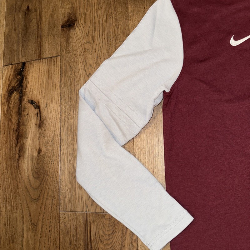 NEW NWT Nike Mens SMALL FJ9549-669 Long Sleeve 1/4 Zip Maroon Grey Gray Sleeves gallery