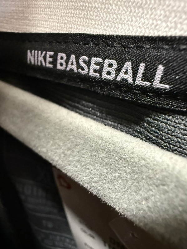 Nike Team Baseball Practice One Button Henley Men's Large Black White BQ5399-012 gallery