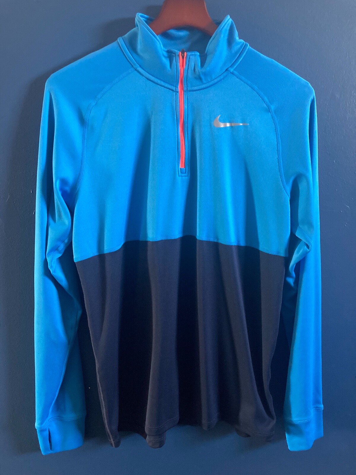 Mens Nike Racer Dri-Fit Quarter Zip Pullover w Thumb slits 648588-436 Size Large gallery