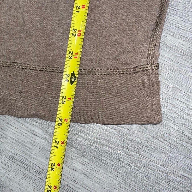 Lululemon Men L? Synth Long Sleeve Heathered Soft Earth Henley Pullover Stretchy gallery