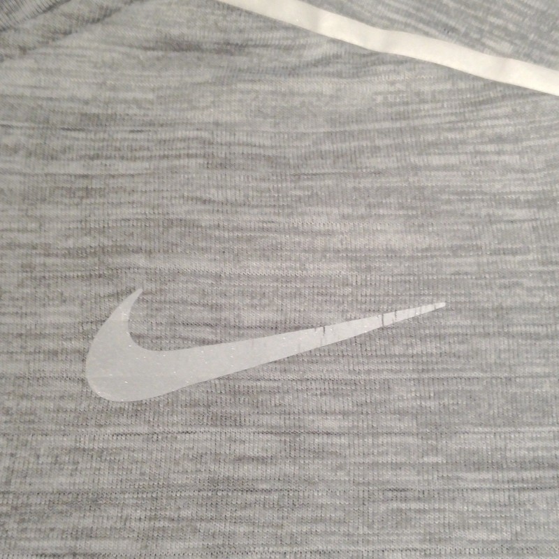 Nike Running Element Sphere 1/2 Zip Pullover Mens Medium Gray Heather 703156-011 gallery