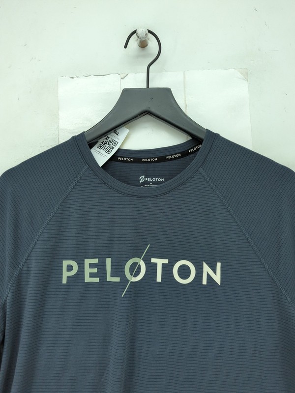 Peloton Men's T-Shirt M Grey Polyester with Lyocell Modal, Elastane Basic gallery