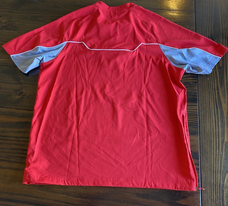 Under Armour AllSeasons 1/4 Zip Short Sleeve Wind Shirt Red Gray Small gallery