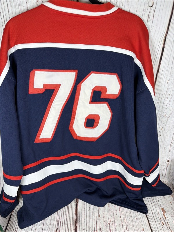 STEVE & BARRY'S USA Hockey Jersey #76 Sewn Patches USA NWT Men's L 4th Of July gallery