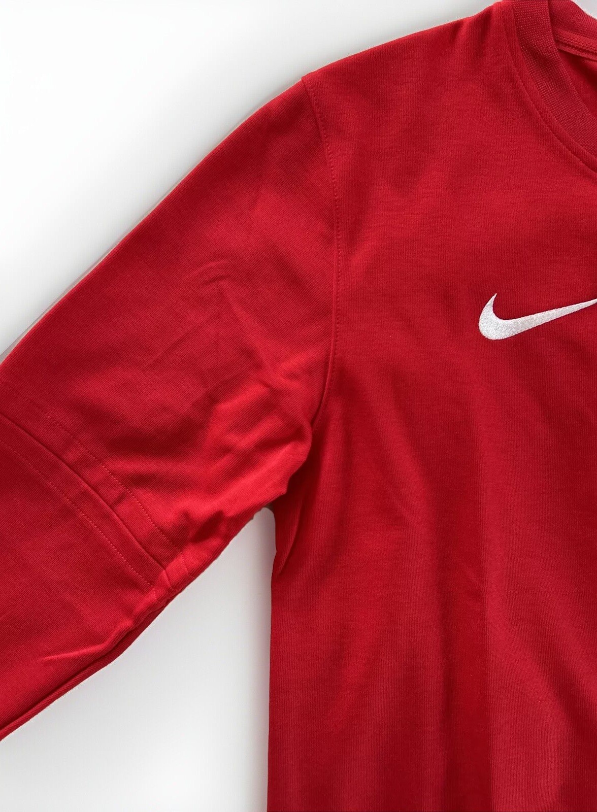 Nike Dri-FIT TEAM Men’s Size S Long Sleeve 1/4-Zip Top Red/White DV6751-657 NWT gallery