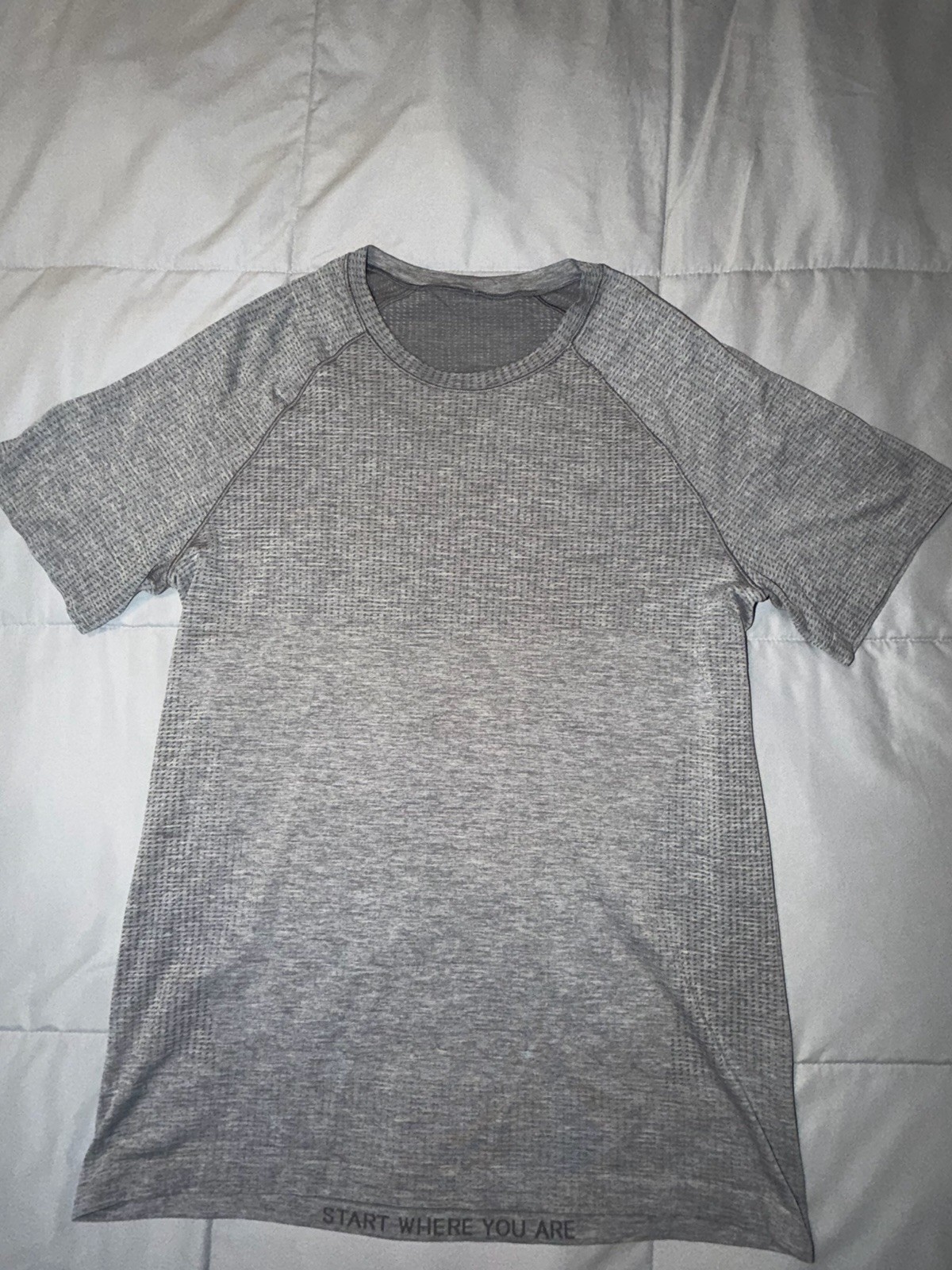 Lululemon Metal Vent Tech Men’s Medium Short Sleeve Shirt gallery